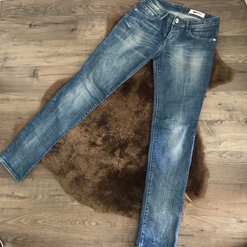 VGUC GAS Jeans slim straight jeans 👖👖👖